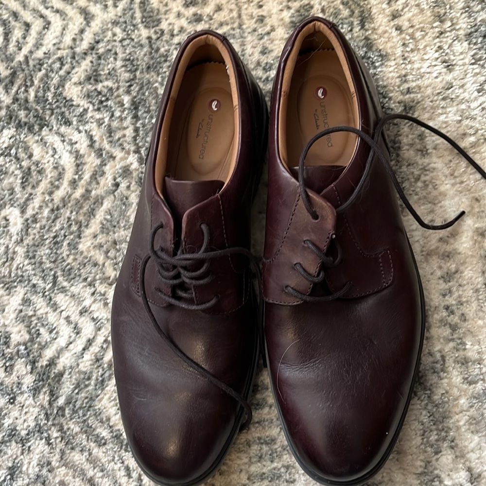 Brown men’s Clark oxford. - Picture 2 of 3